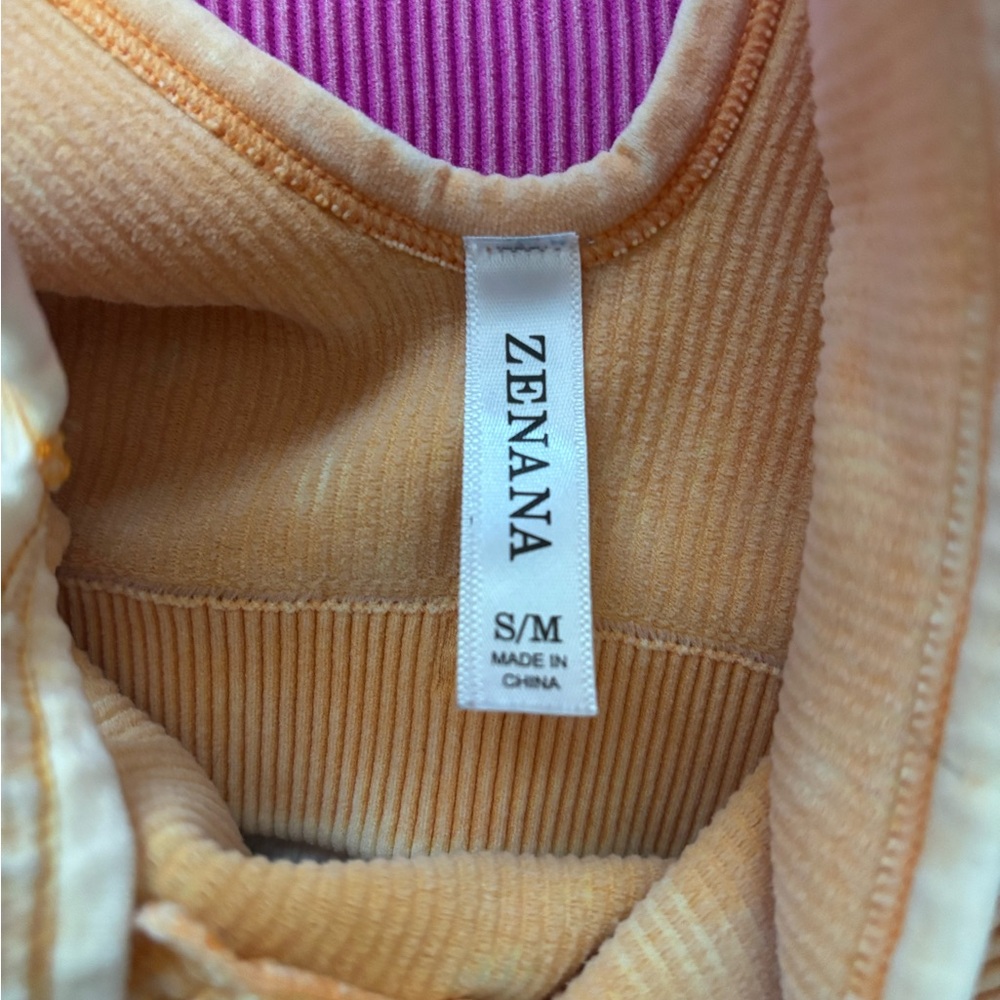 Zenana Outfitters Pink Tank Top Crop Cut Out - Picture 3 of 3